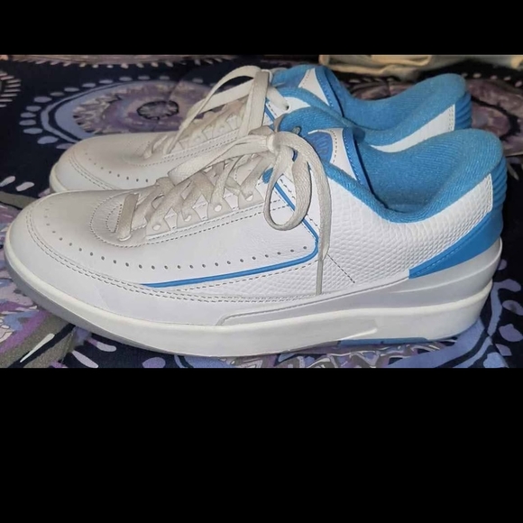 Jordan White and Blue Athletic Shoes Classic Design